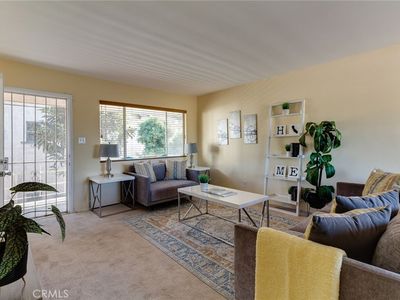 1111 E Appleton St APT 8, Long Beach, CA, 90802
