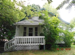 1241 Arnold Ave, Akron, OH 44305