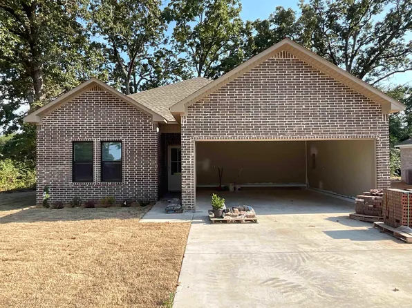 125 Kayla Ln, Lonoke, AR 72086