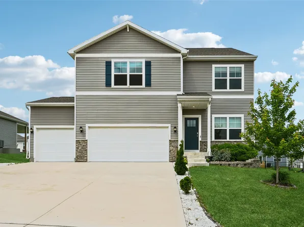 3890 Fieldstone Dr, Waukee, IA 50263