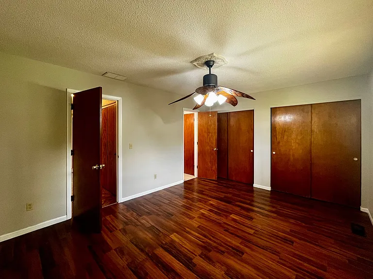 2714 Allegany Ave — Photo 13