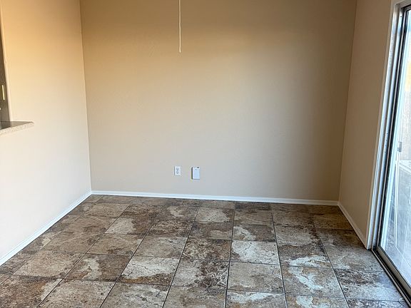 4th image of 11846 W Lupine Ave