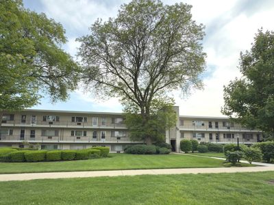 501 E Prospect Ave APT 3F, Mount Prospect, IL, 60056