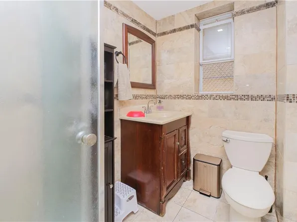 2612 Harway Avenue image 11 of 32