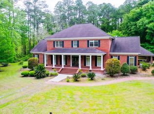 595 Hillmont Dr, Waycross, GA 31503