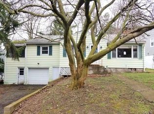 605 Velasko Rd, Syracuse, NY 13207