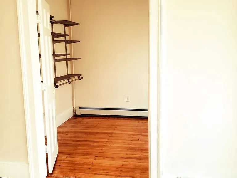 105 Calumet St #2B — Photo 3