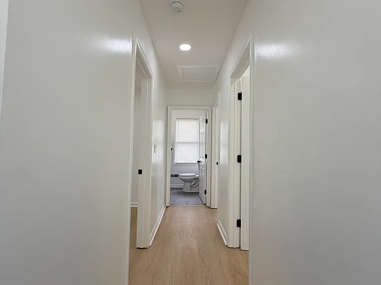 2702 Lancaster Ave — Photo 16