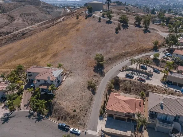 22922 Gold Rush Pl, Canyon Lake, CA 92587