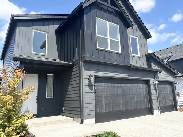 795 Magnolia Ave, Woodburn, OR 97071