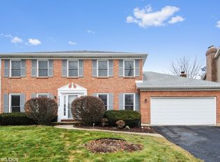 1928 Slippery Rock Rd, Naperville, IL 60565