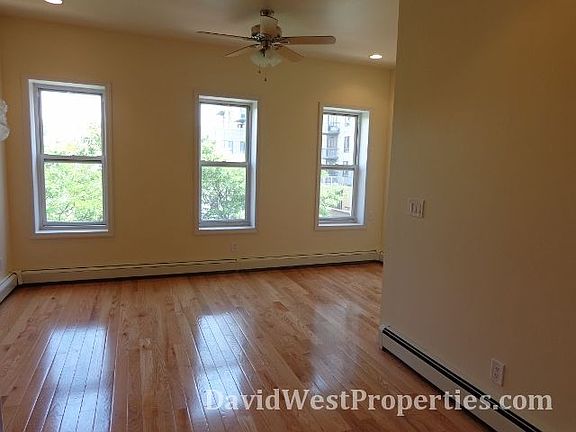 2nd image of 196 13th St #C