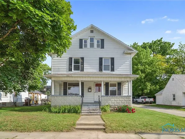 230 W South St, Fostoria, OH 44830