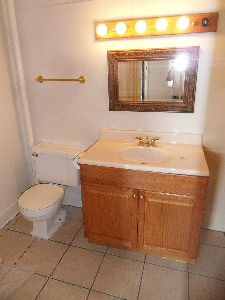 Studio, $1,025 — Photo 3
