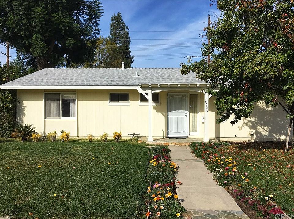 1st image of 23407 Victory Blvd