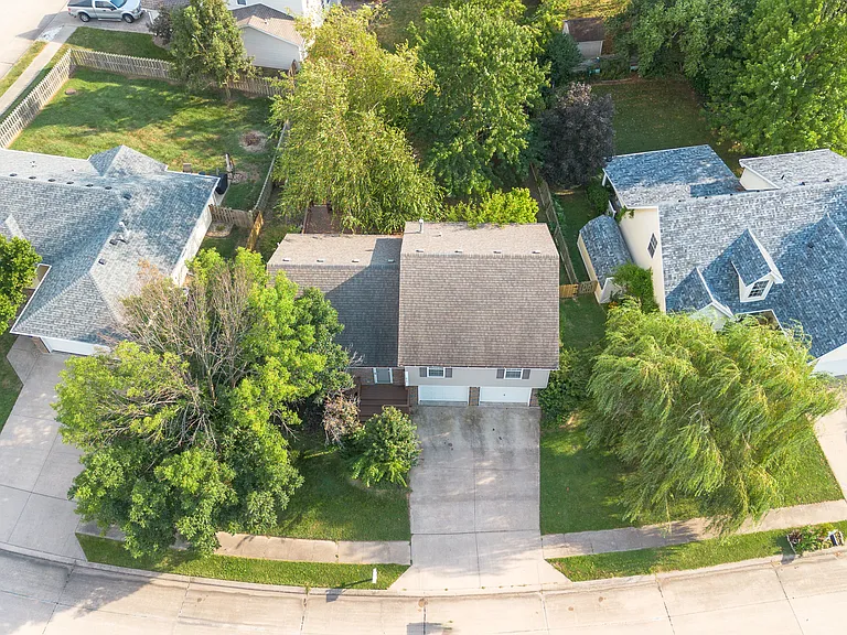 2112 Saratoga Dr — Photo 14