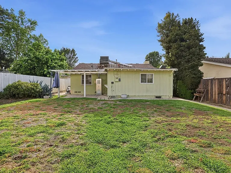4958 Canoga Ave — Photo 21
