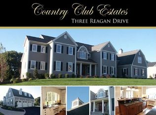 3 Reagan Dr, Bridgewater, NJ 08807