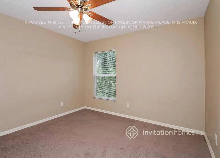 3228 N Biscayne Dr — Photo 15