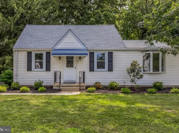 311 Worton Rd, Essex, MD 21221