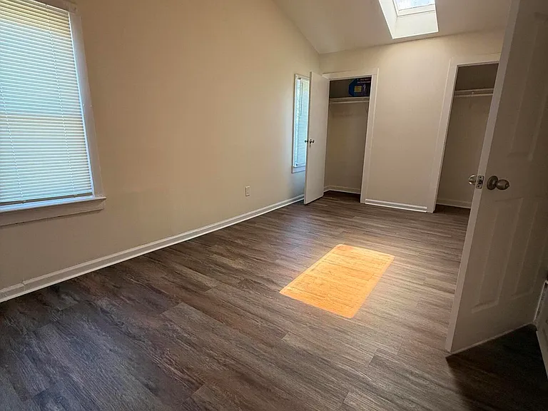 153 Seabreeze Ave #3 — Photo 3