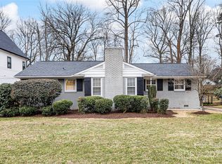 518 Hollis Rd, Charlotte, NC 28209