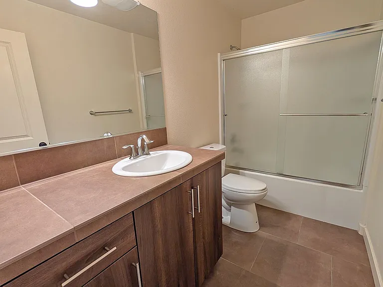 7936 NE Miriam Way — Photo 14