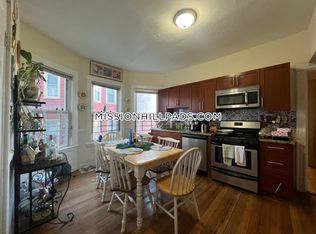166 Hillside St #5, Roxbury Crossing, MA 02120