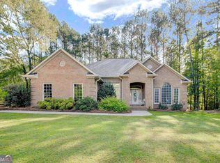 160 Laurel Lake Rd, Tyrone, GA 30290