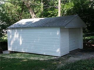 4th image of 2206 Durham Dr