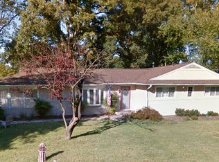 1040 Sun Valley Dr, Annapolis, MD 21409