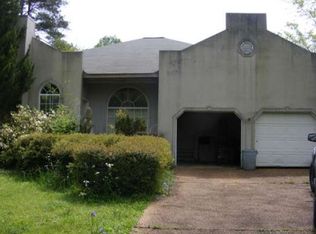 107 Jefferson Davis St, Duck Hill, MS 38925