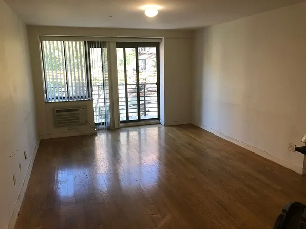 132-35 41st Rd #7D, Flushing, NY 11355