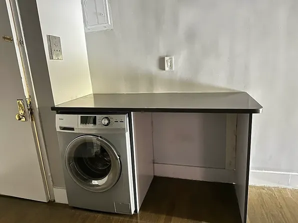 411 East 114th Street image 5 of 7