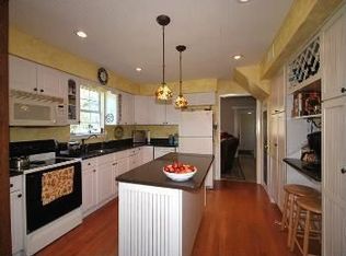 150 Burrows Pl, Dripping Springs, TX 78620