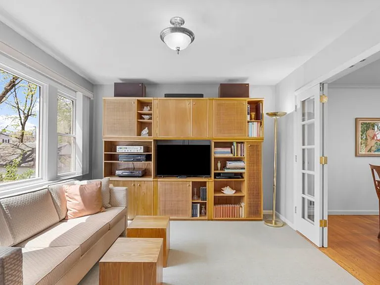 52 Wendt Ave — Photo 5