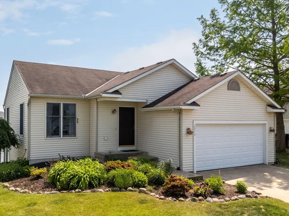 2973 Riley Ridge Rd, Holland, MI 49424