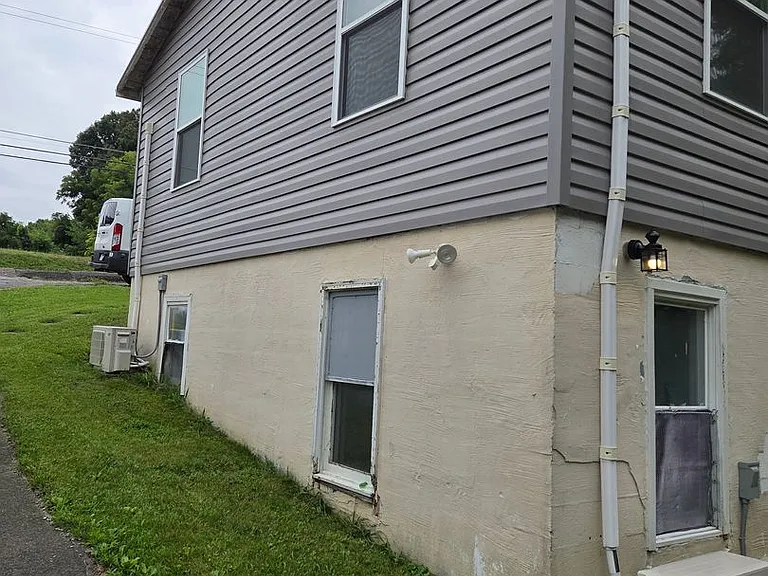 1744 Granby Rd — Photo 27