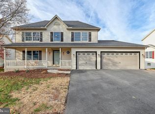 501 Hamilton Dr, Middletown, PA 17057