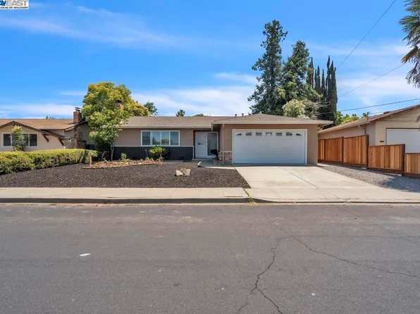 914 Wagoner Dr, Livermore, CA 94550