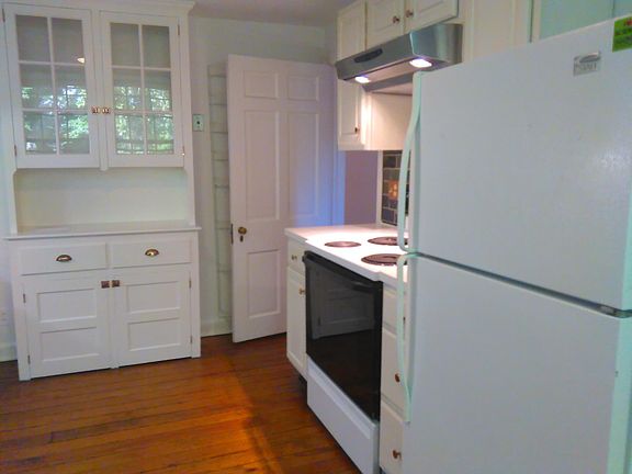 2nd image of 8720 Germantown Ave House 2F
