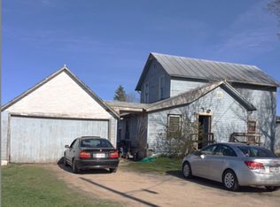 E7578 Island Rd, Manawa, WI 54949