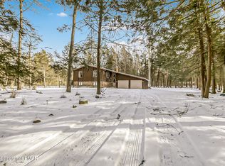 5278 Beechwood Rd, Blakeslee, PA 18610