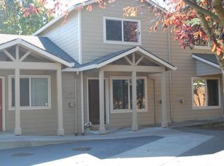 11960 SE Bush St APT B, Portland, OR