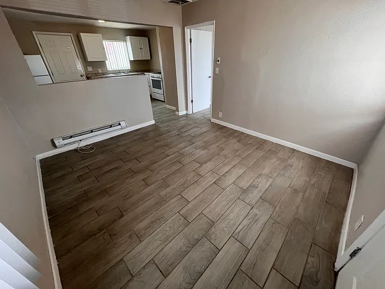 220 E Fort Lowell Rd #11 — Photo 8