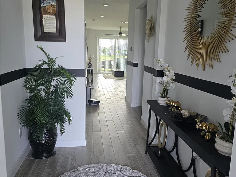 10495 SW Orana Dr — Photo 2