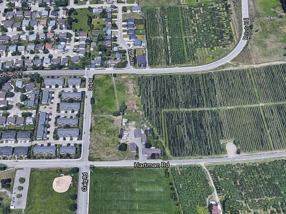 2nd image of 622 Hartman Rd