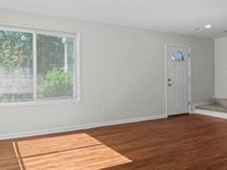 18531 Bay Leaf Way — Photo 9