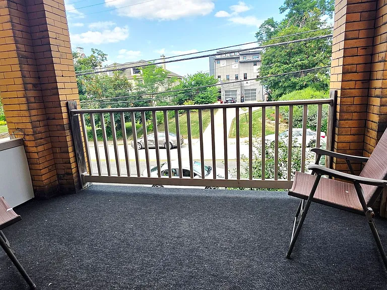 450 Bailey Ave — Photo 40