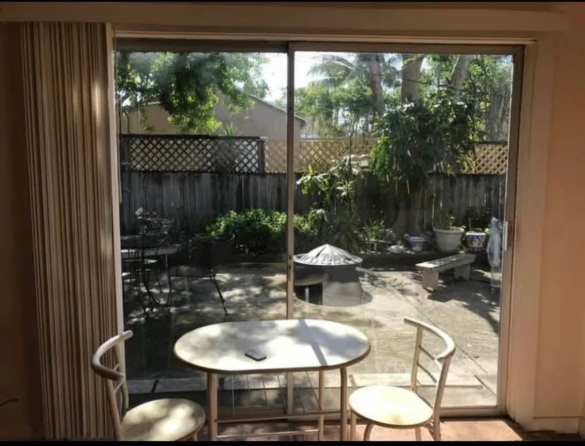 36th St, West Palm Beach — Photo 2